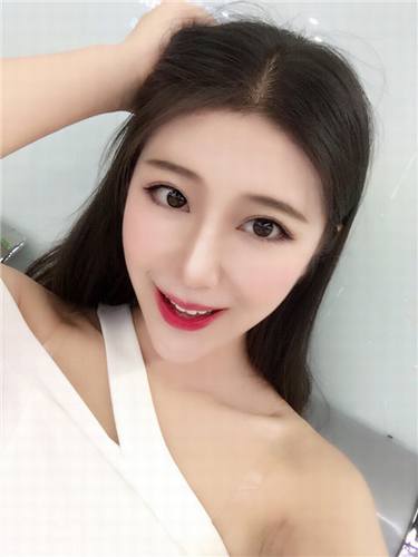 就问你这个鼻子漂亮不漂亮!?啥也不说了,小编给跪了,快告诉是在哪做的?,小编愿意跪下唱征服!