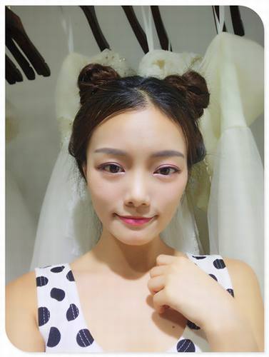 哎呀!有妹子主动反馈做鼻部手术的案例!小主十分高兴!这不,马上发来给大家瞧瞧!这还是自体软骨隆鼻哦!个人觉得这鼻子真心好看!完美!perfect!手动比心!比心!