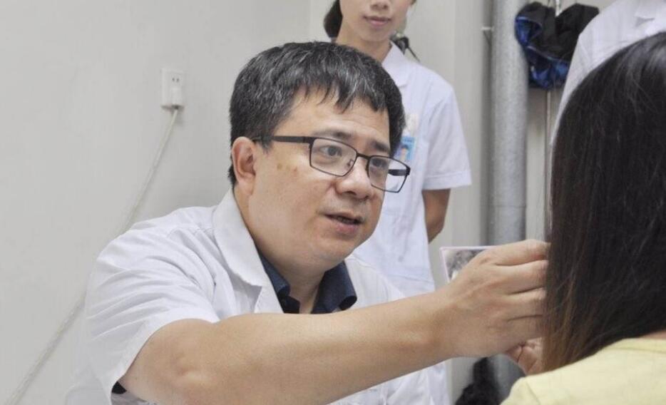 游晓波双眼皮 四川省人民医院怎么样?游晓波简介