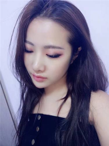 给姐妹们看看我的隆鼻案例,我的鼻子太漂亮,大家可不要羡慕我哦,哈哈哈哈,下面给大家看看我的变美经历!哇咔咔,嘿嘿~~~~