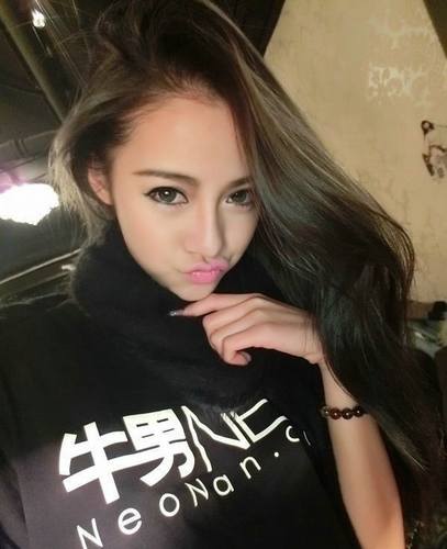 不要羡慕我的小翘鼻呦,因为你也可以拥有又翘又挺的鼻子!!小仙女们进来看看我是怎么从塌鼻子变成小翘鼻的吧!!