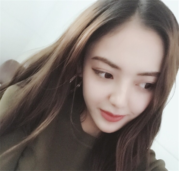 我的面部吸脂案例,从大脸妹子变成小脸女神只用了一个月!宝宝们进来看看我的神奇变化吧~~~~~