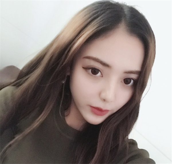 我的面部吸脂案例,从大脸妹子变成小脸女神只用了一个月!宝宝们进来看看我的神奇变化吧~~~~~