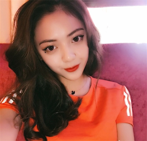 我的面部吸脂案例,从大脸妹子变成小脸女神只用了一个月!宝宝们进来看看我的神奇变化吧~~~~~