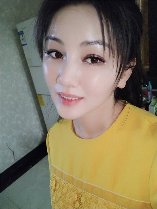哈喽朋友们你们好,我刚做了自体脂肪填充脸部的手术,分享下我的历程,希望能帮助到有要了解这个项目的你们 ~~~