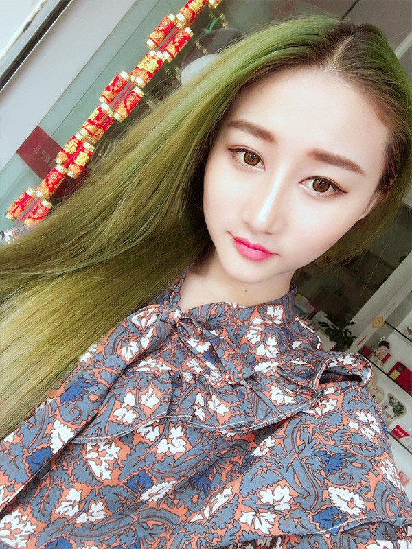 【双眼皮+隆鼻术】春节长假过完啦,亲朋好友们都夸我变漂亮了,一条精致的线,就能够让眼睛瞬间变大、变亮、变漂亮!