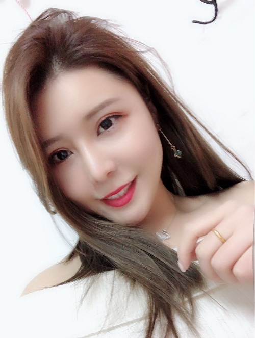 漂亮鼻子,完美侧颜杀