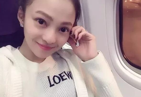 张韶涵“微调”“微整形”后复出?