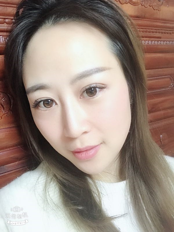 三月春光好,我来给小姐妹们分享我的切开双眼皮经历啦~~~我现在还不到30,要抓紧时间美美美!!