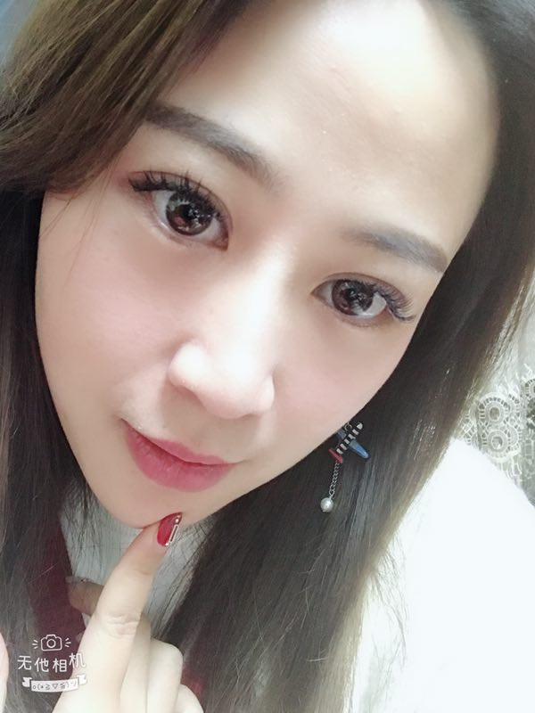 三月春光好,我来给小姐妹们分享我的切开双眼皮经历啦~~~我现在还不到30,要抓紧时间美美美!!