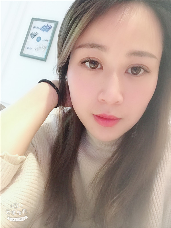 三月春光好,我来给小姐妹们分享我的切开双眼皮经历啦~~~我现在还不到30,要抓紧时间美美美!!