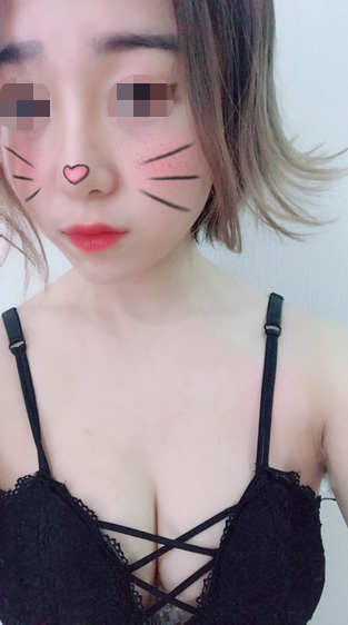 凹凸有致才能让小姐姐美得让人移不开眼!