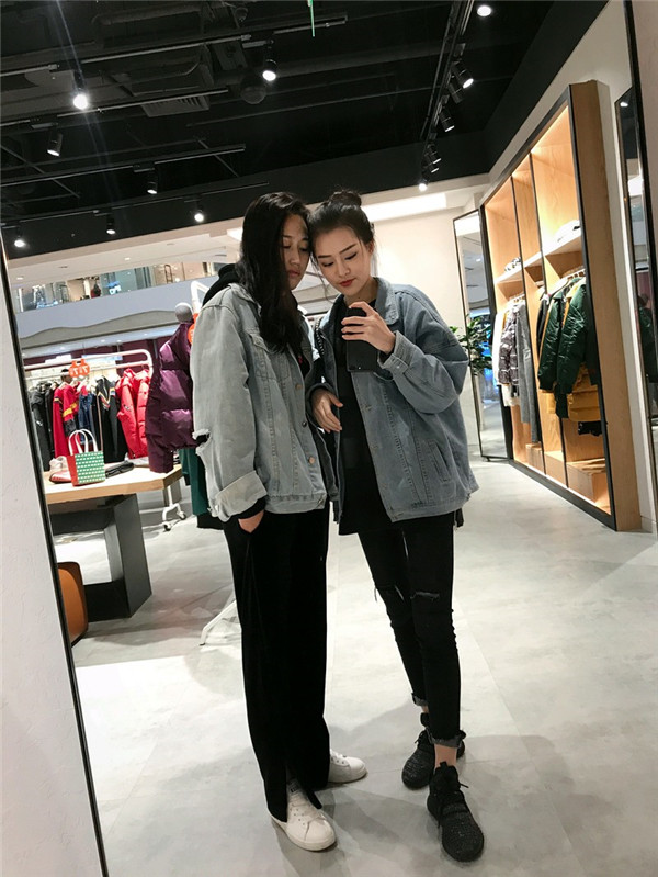 宝宝们,以前我一直觉得自己是丑小鸭,但是自从做了微整后,好多人都向我表白O(∩_∩)O哈哈