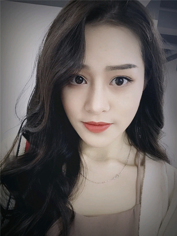 宝宝们,以前我一直觉得自己是丑小鸭,但是自从做了微整后,好多人都向我表白O(∩_∩)O哈哈