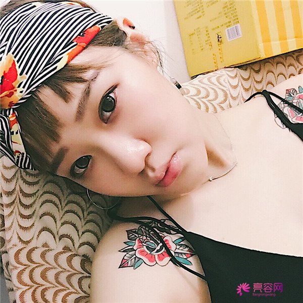 宝宝们,大家好,我来啦~我做的是眼部手术,恢复的很好哦,进来看看我的经历吧!