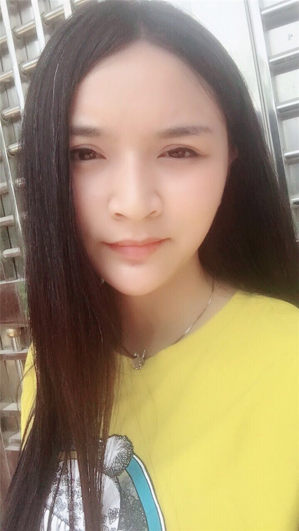 武汉洪山爱美瞿敏硅胶垫下巴案例分享附下巴整形多少钱?