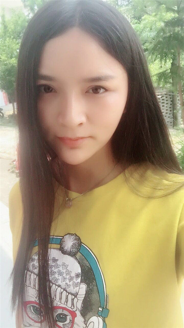 武汉洪山爱美瞿敏硅胶垫下巴案例分享附下巴整形多少钱?