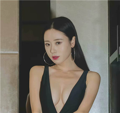 北京艺星翟红宇隆胸案例价格分享,你们的波霸姐姐又来啦~