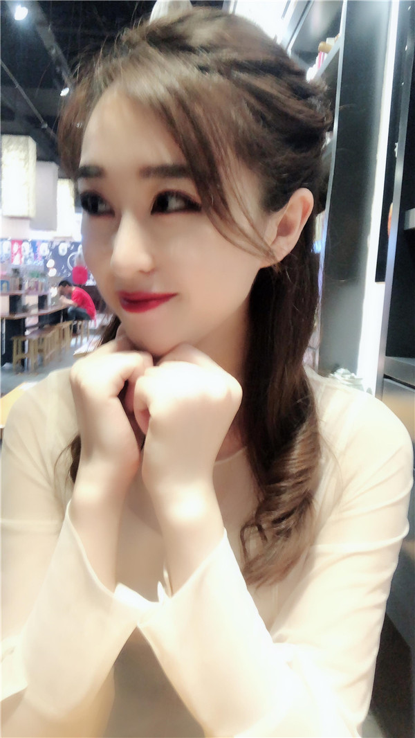 南京美贝尔黄名斗隆鼻怎么样?价格案例