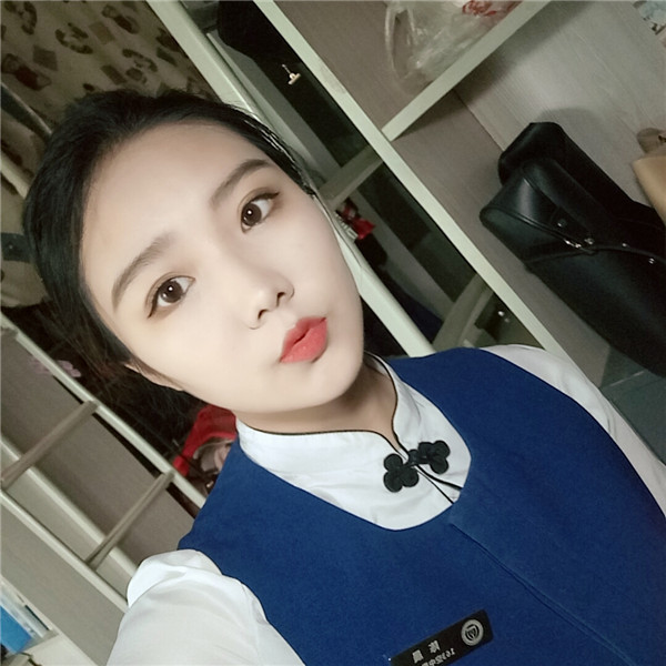 成都欧菲涂明选埋线提升怎么样?价格案例